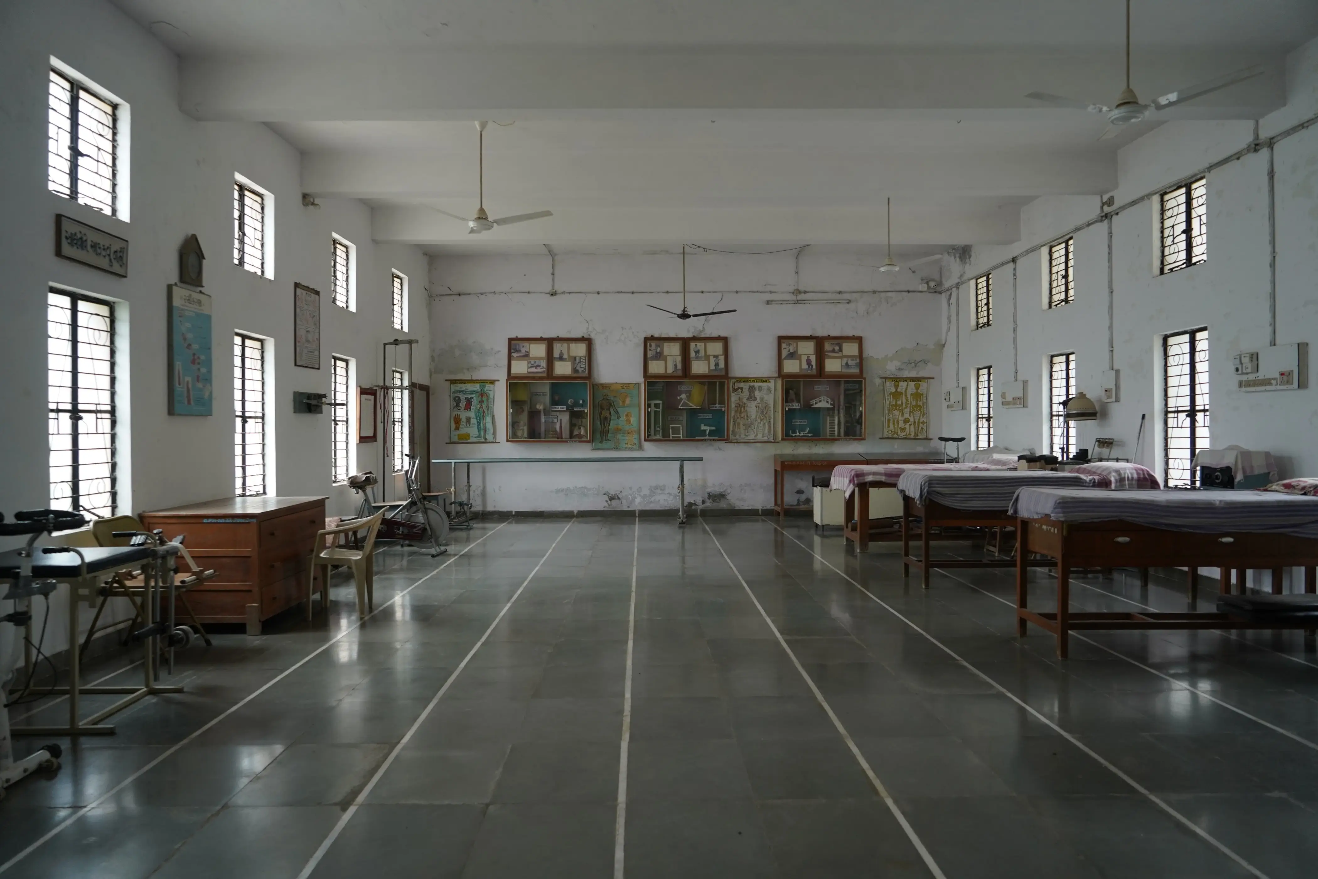 Pujya Gurudev Mohan Rushiji Physiotherapy Centre - Building Photo
